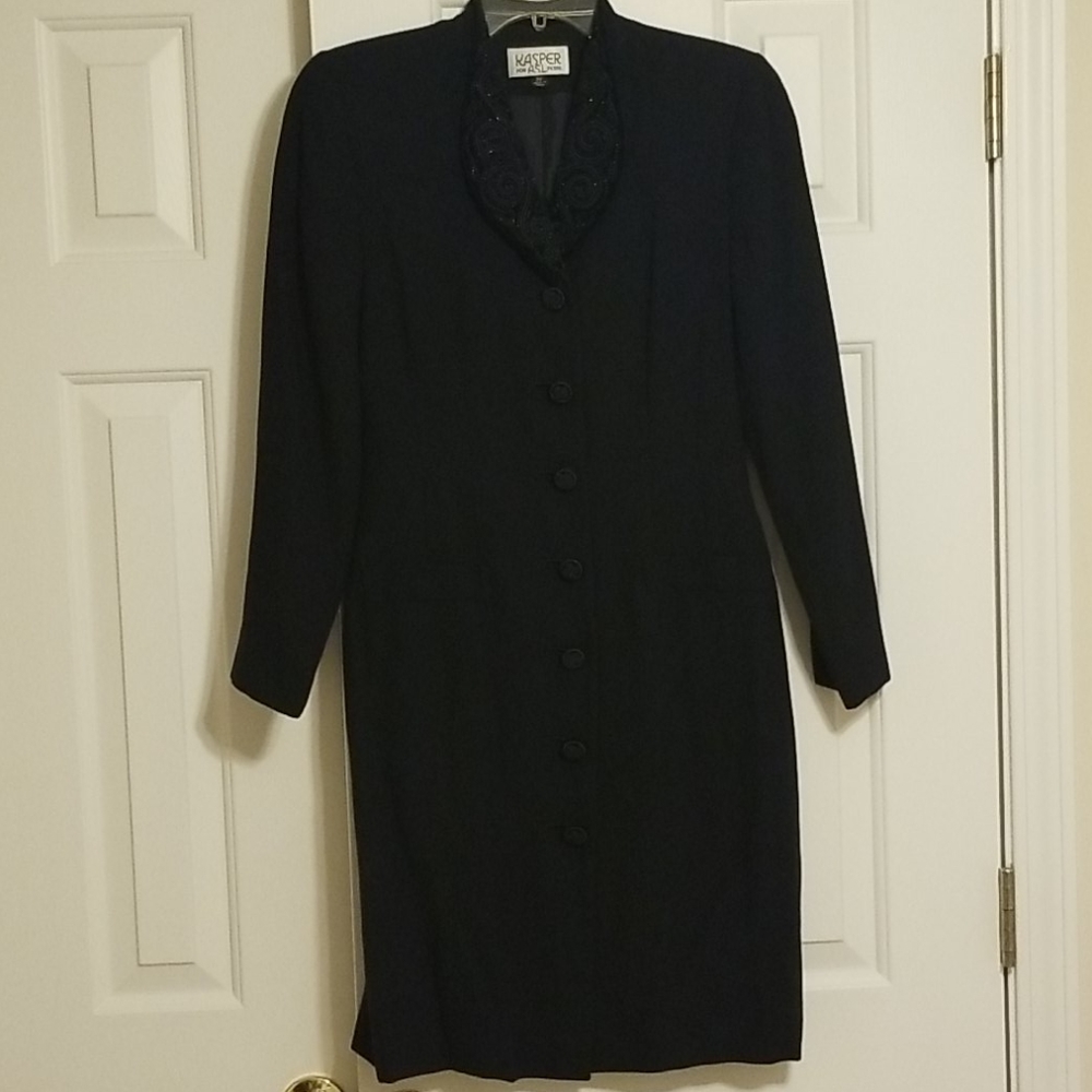 Kasper Evening suit